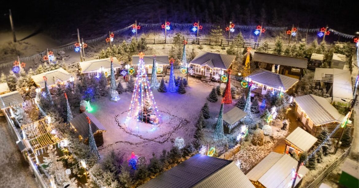 satul lui mos craciun romania Negresti