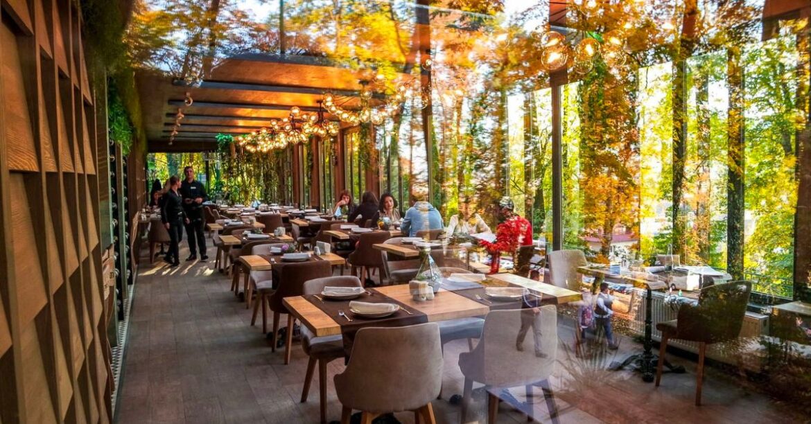 Top 10 Restaurante în Brașov [Ghid Complet 2026]