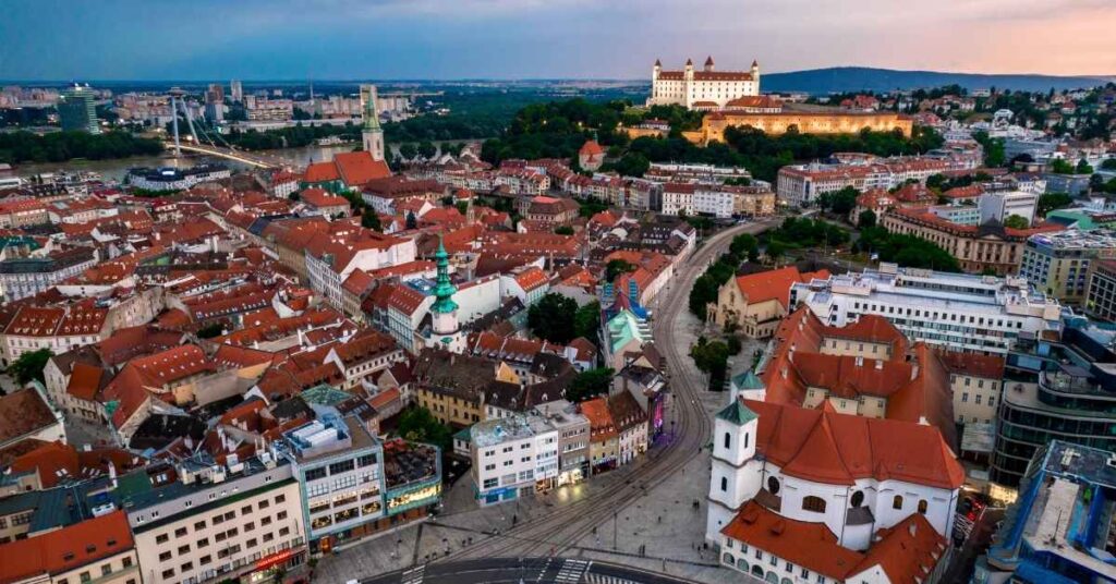 Bratislava, Slovacia cele mai ieftine destinatii europa