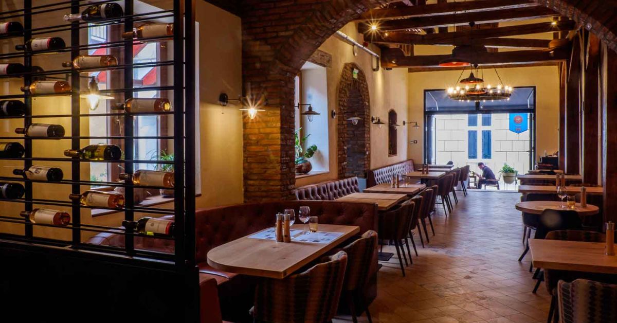 Top 10 Restaurante în Brașov [Ghid Complet 2026]