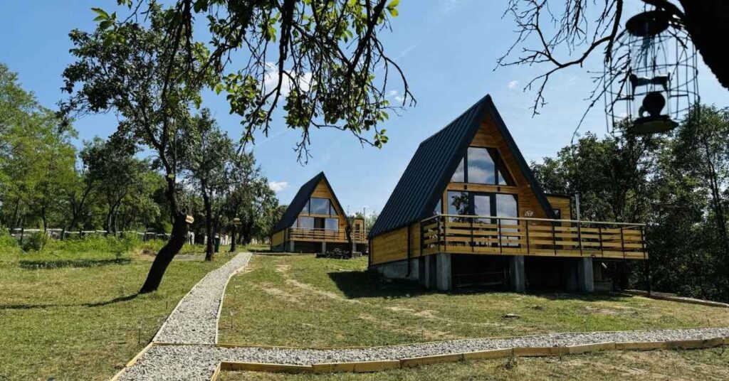 cabana de inchiriat la munte cu ciubar 