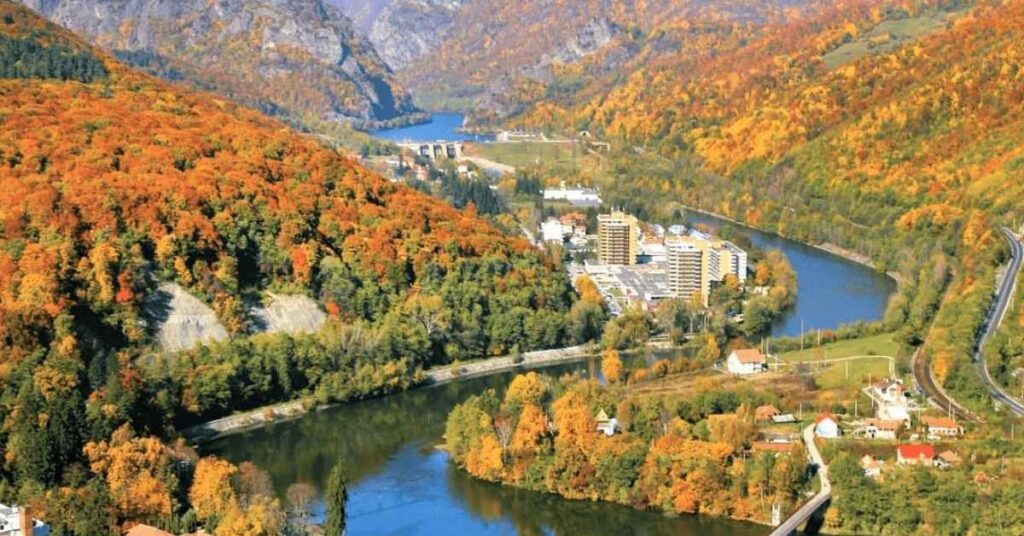 Călimănești-Căciulata - statiune balneara romania