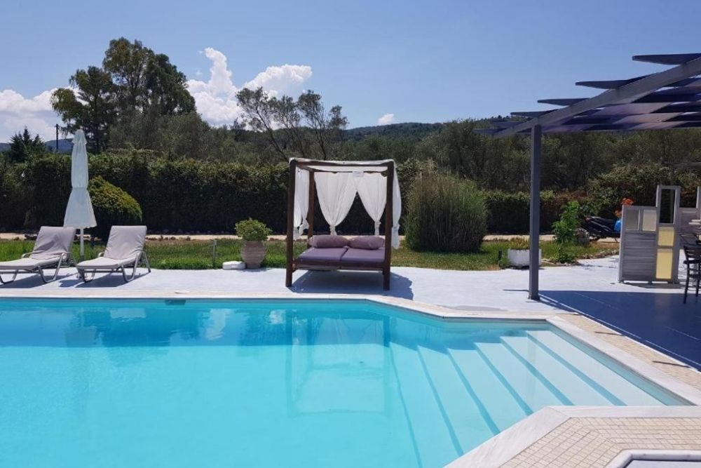 Seaview Villa Aris - vilă cu piscină și vedere la lagună