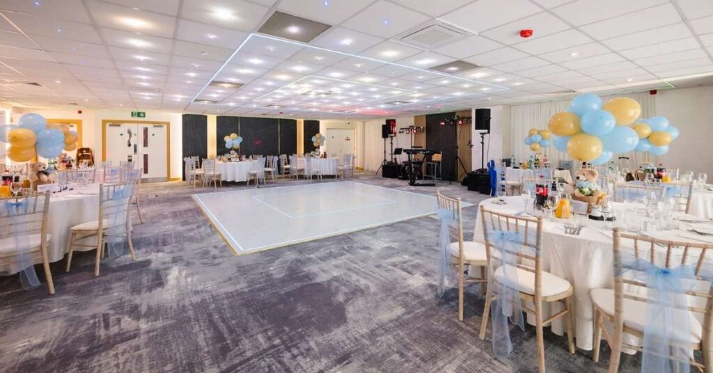 Crystals of London restaurant romanesc in londra