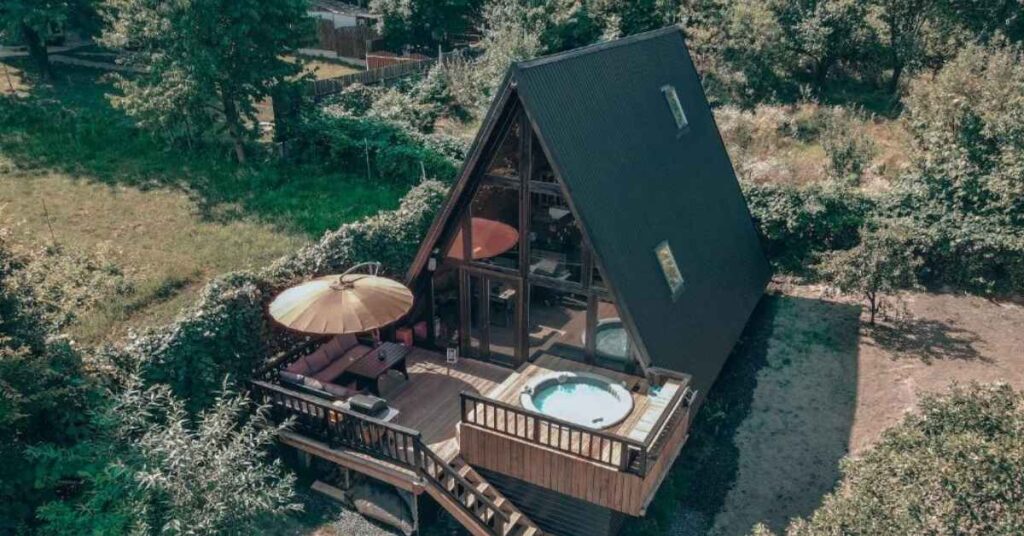 valdo cabin a frame exterior