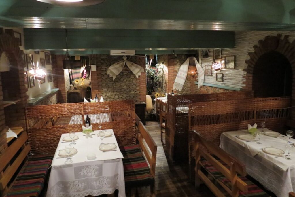 Taifas restaurant traditional chisinau