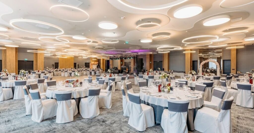 QOSMO Brașov Hotel locatie nunta