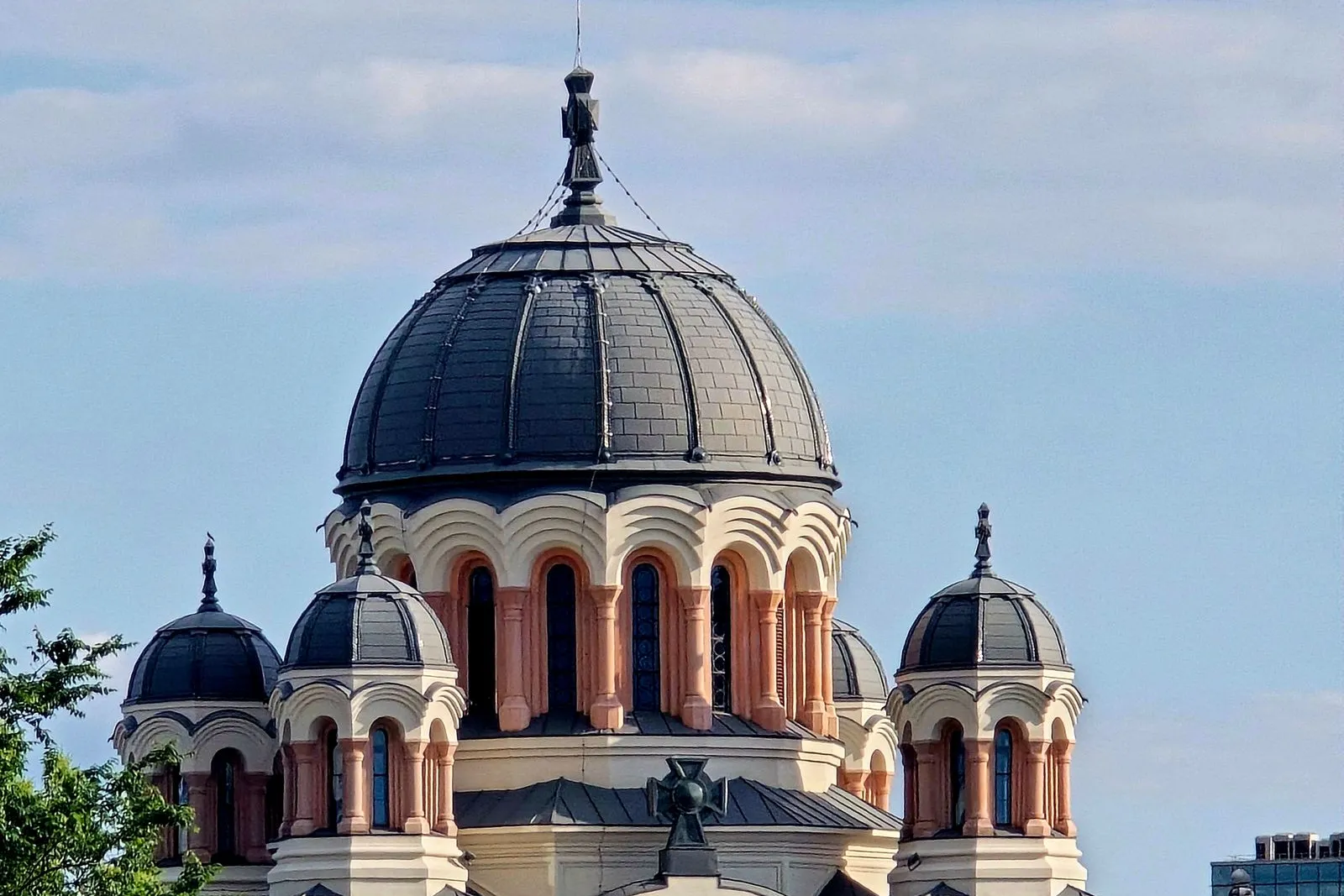 Biserica Madona Dudu din Craiova, pe strada cu același nume din centrul orașului